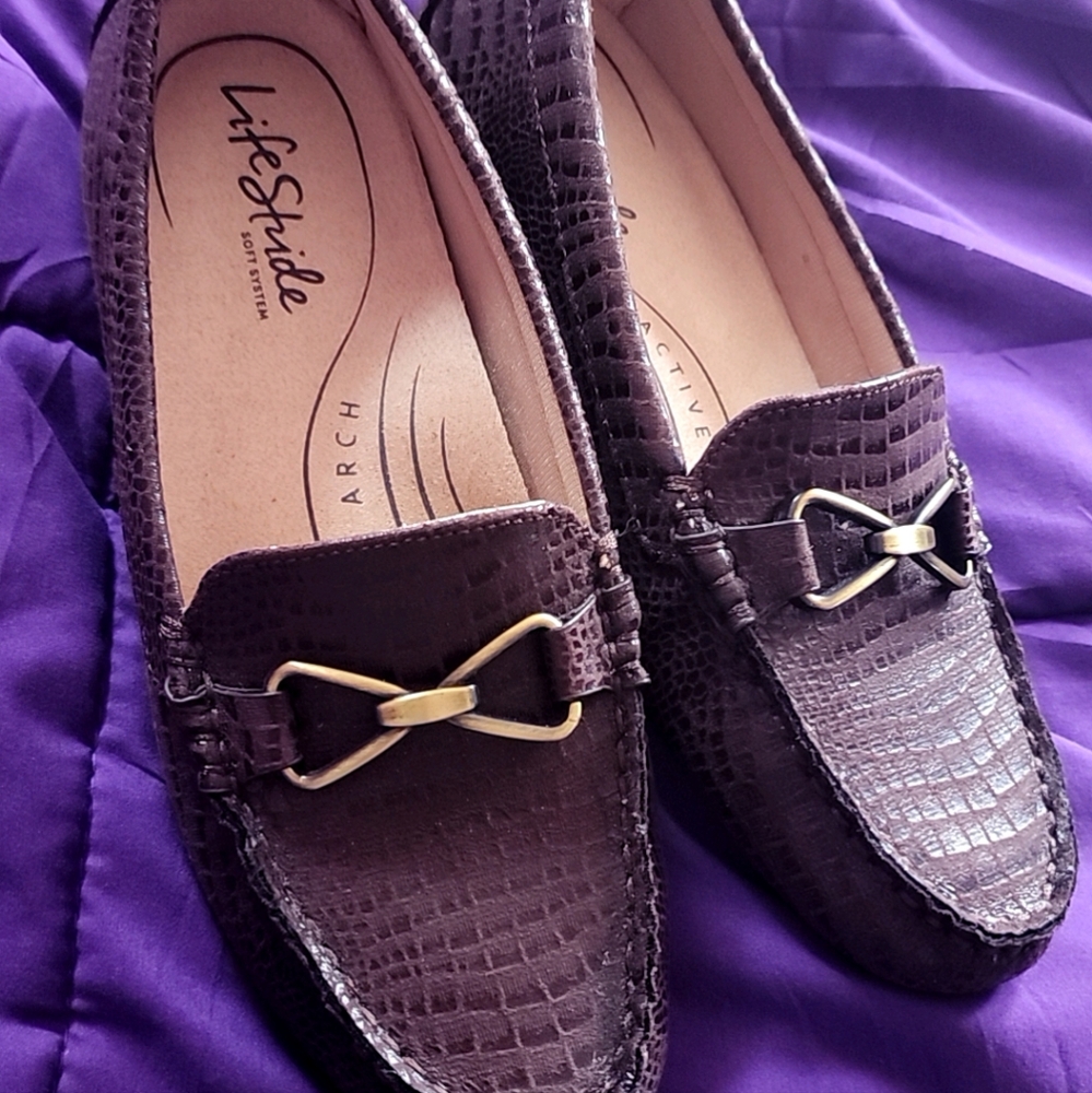 Life Stride Textured  Loafers